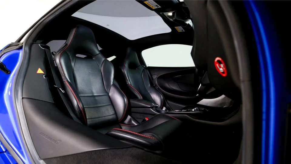 2021 McLaren GT - Image 15 of 19