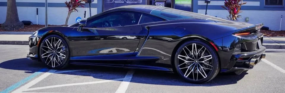 2021 McLaren GT - Image 7 of 16