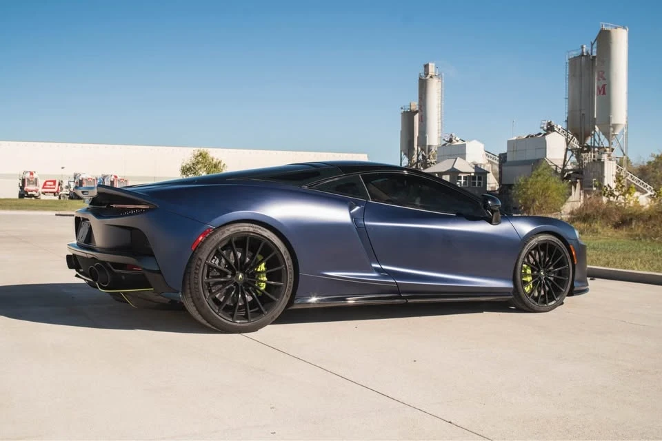 2021 McLaren GT - Image 5 of 19