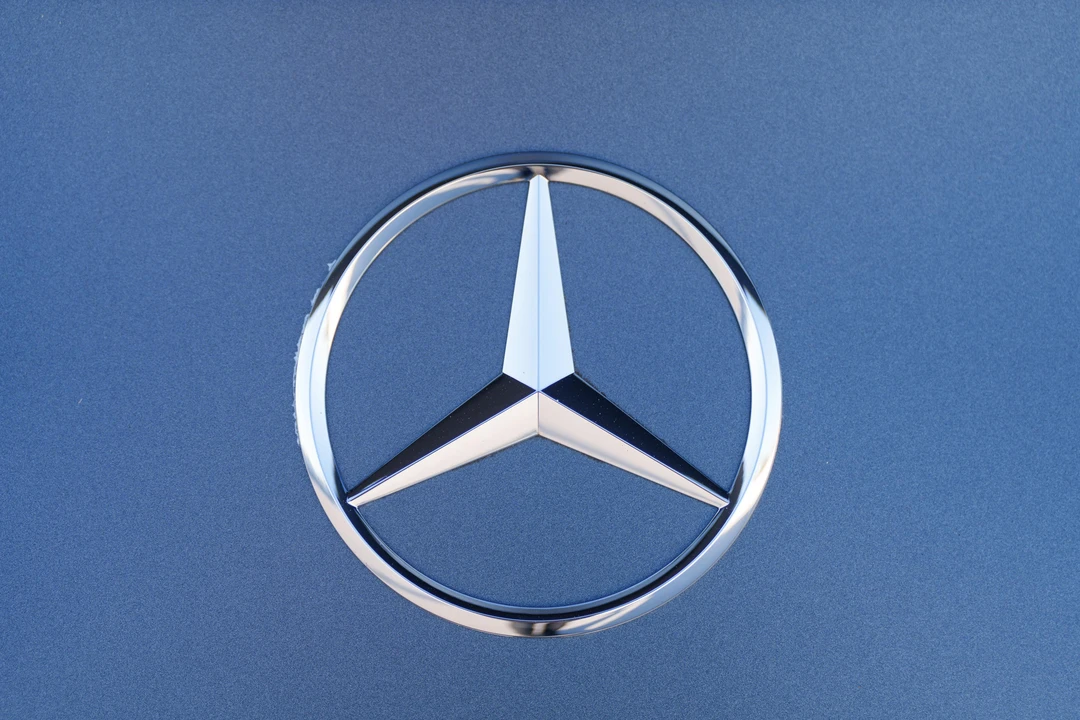 2021 Mercedes-Benz X290 AMG GT 63 & 63 S - Image 27 of 31