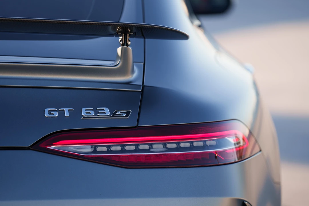2021 Mercedes-Benz X290 AMG GT 63 & 63 S - Image 28 of 31