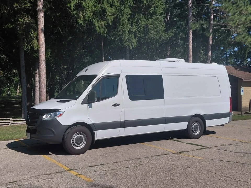 2021 Mercedes-Benz VS30 Sprinter - Image 3 of 10