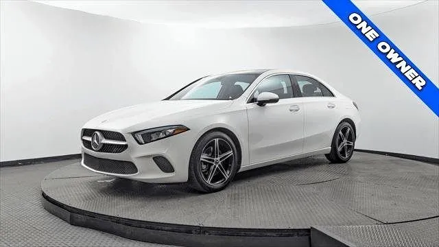 2021 Mercedes-Benz A 220