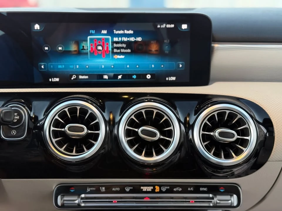 2021 Mercedes-Benz W177 A-Class - Image 17 of 19