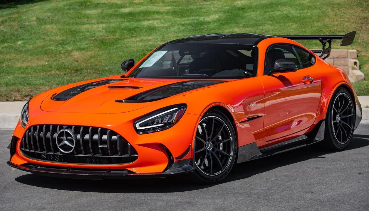 2021 Mercedes-Benz AMG GT Black Series - Image 5 of 6
