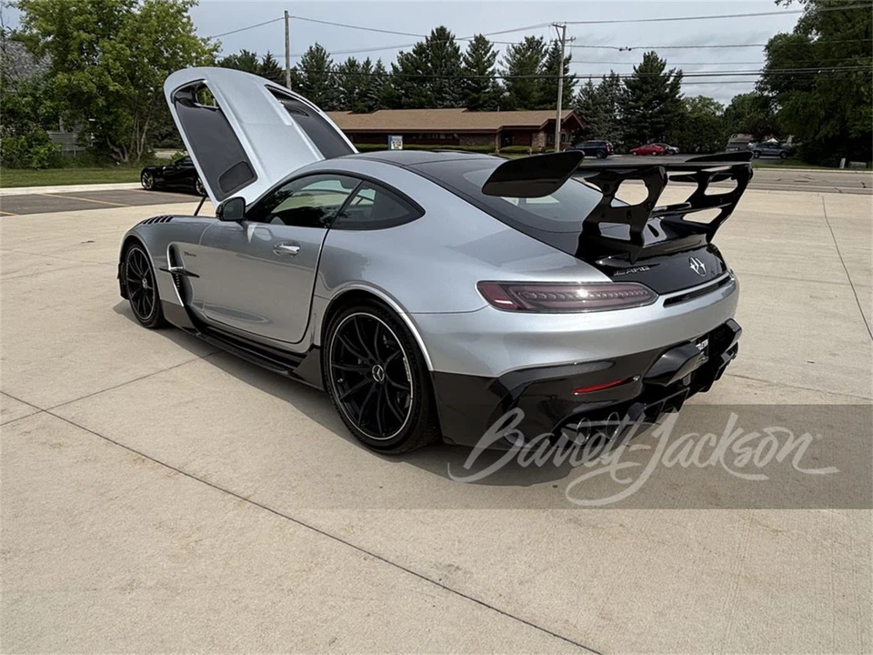 2021 Mercedes-Benz AMG GT - Image 3 of 5