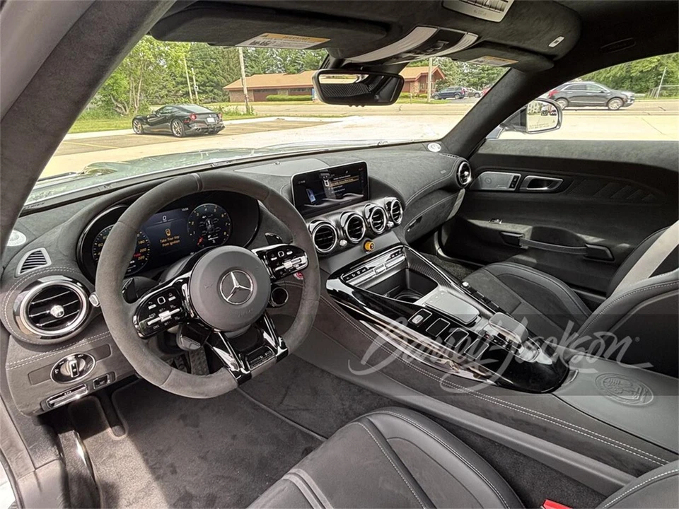 2021 Mercedes-Benz AMG GT - Image 4 of 5
