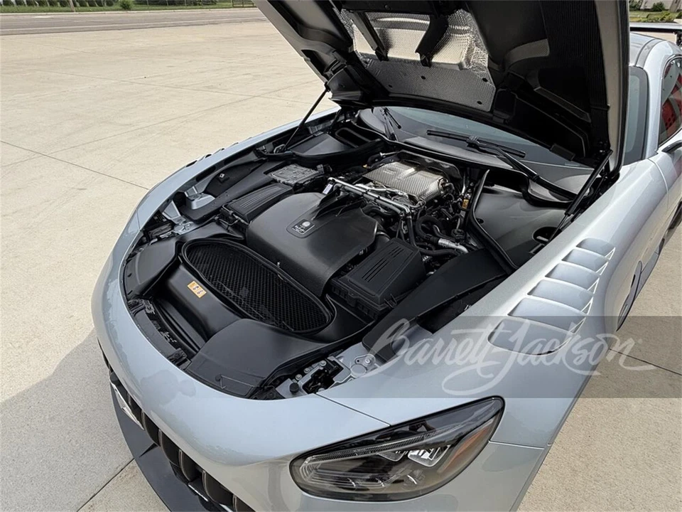 2021 Mercedes-Benz AMG GT - Image 5 of 5
