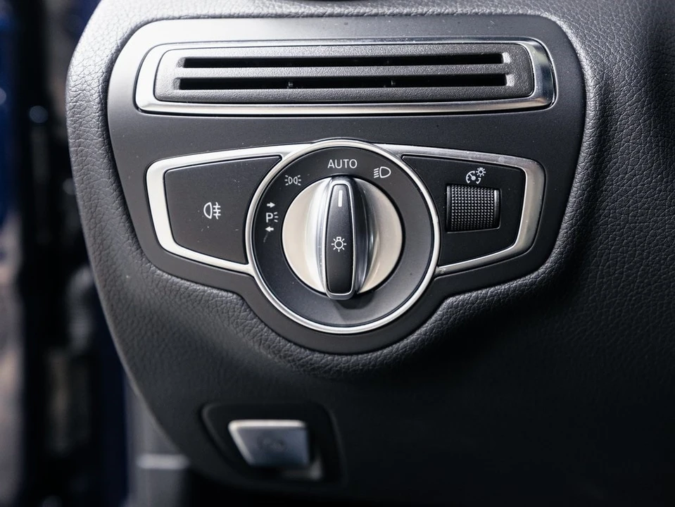 2021 Mercedes-Benz W205 C-Class - Image 10 of 12