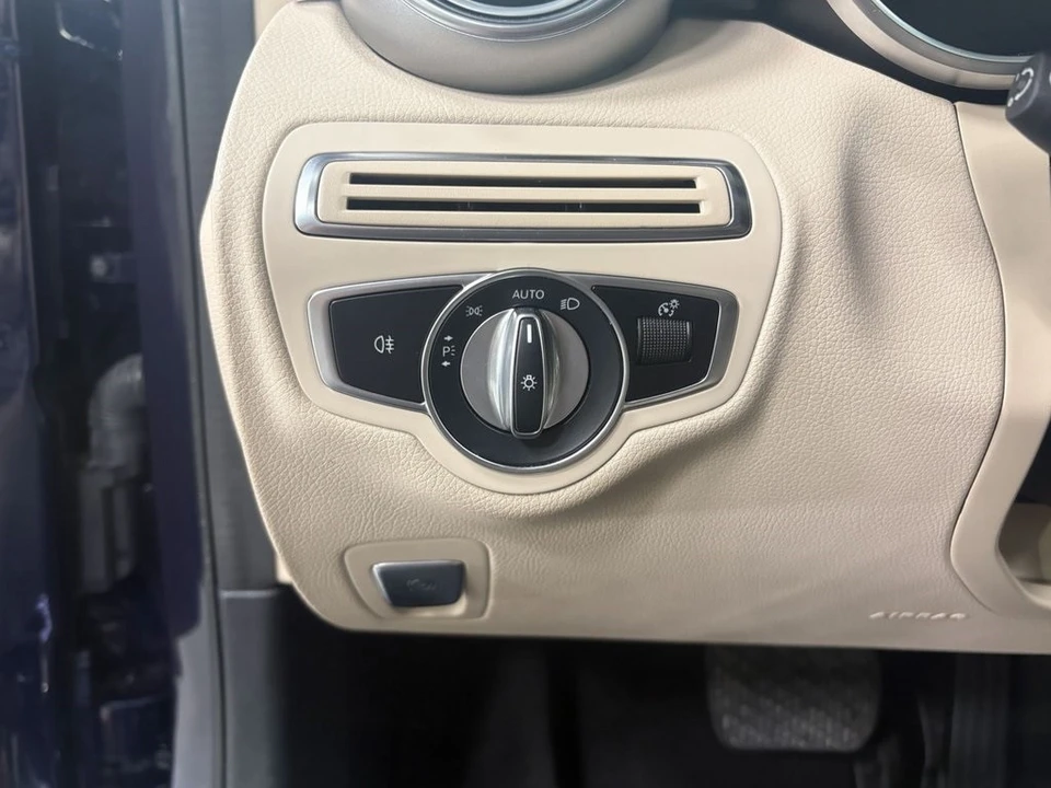 2021 Mercedes-Benz W205 C-Class - Image 10 of 12