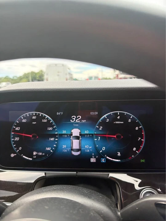 2021 Mercedes-Benz W213 E-Class - Image 3 of 16