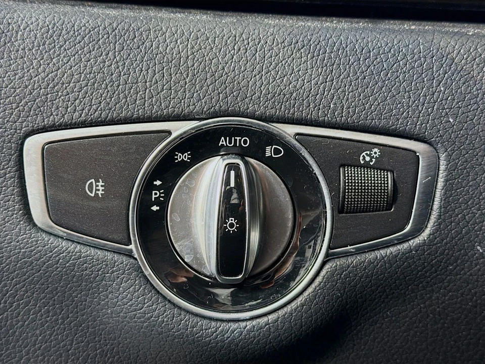 2021 Mercedes-Benz W213 E-Class - Image 11 of 12