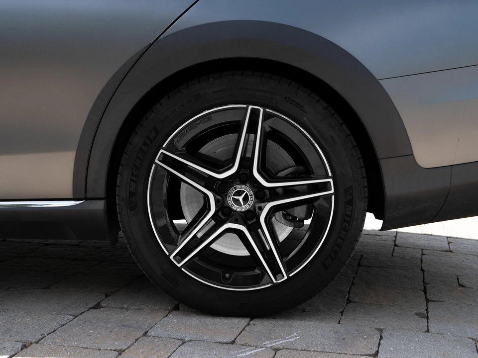 2021 Mercedes-Benz W213 E-Class - Image 24 of 31