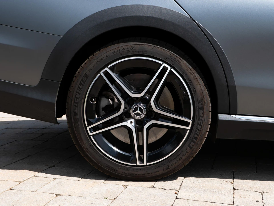 2021 Mercedes-Benz W213 E-Class - Image 25 of 31