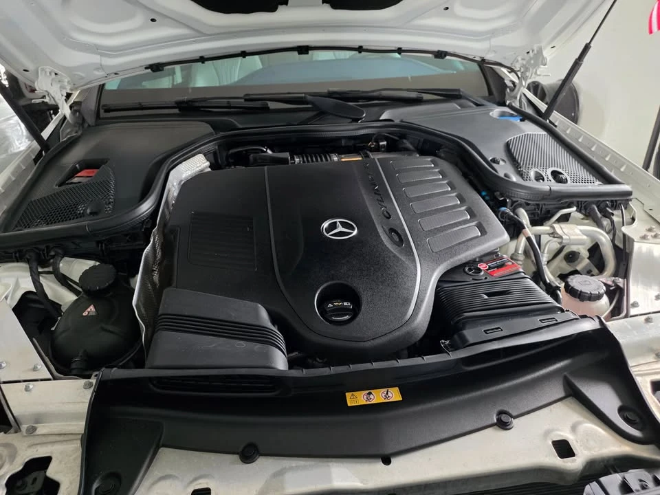 2021 Mercedes-Benz W213 E-Class - Image 14 of 18
