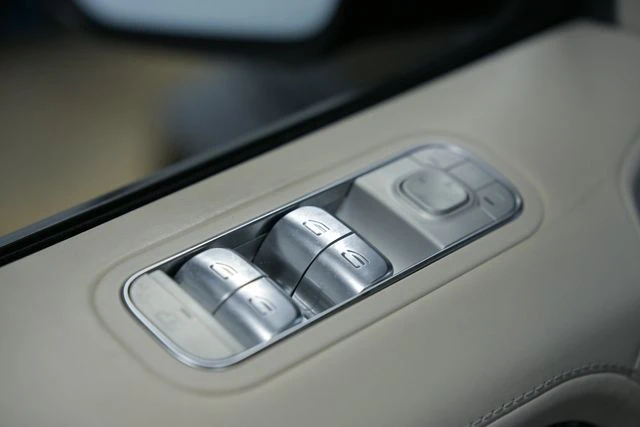 2021 Mercedes-Benz W463 G-Class 2nd Gen - Image 22 of 31