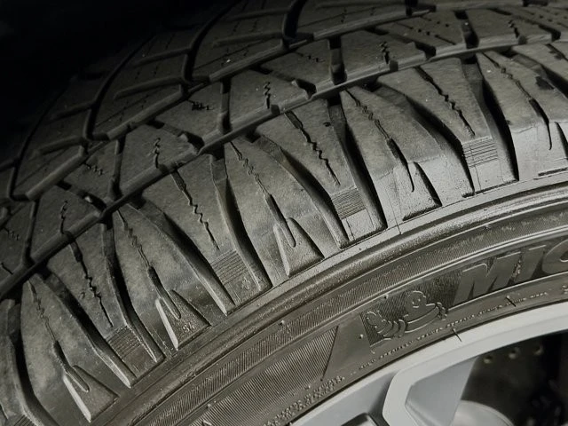 2021 Mercedes-Benz - Image 18 of 31