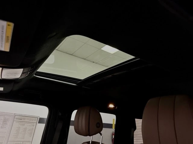 2021 Mercedes-Benz - Image 25 of 31