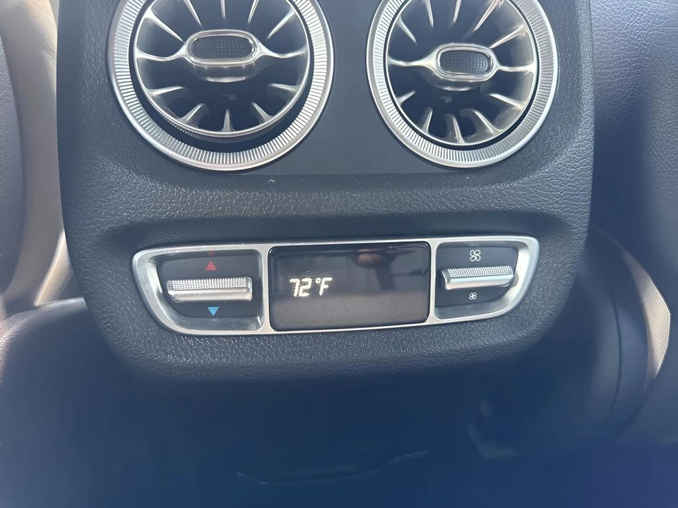 2021 Mercedes-Benz - Image 13 of 31