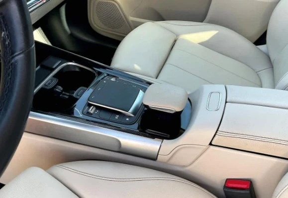 2021 Mercedes-Benz X247 GLB - Image 9 of 12