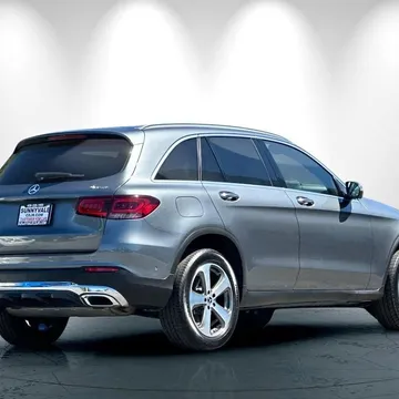 2021 Mercedes-Benz GLC 300