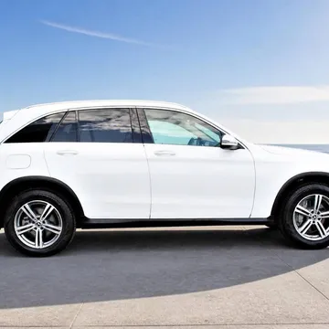 2021 Mercedes-Benz GLC 300