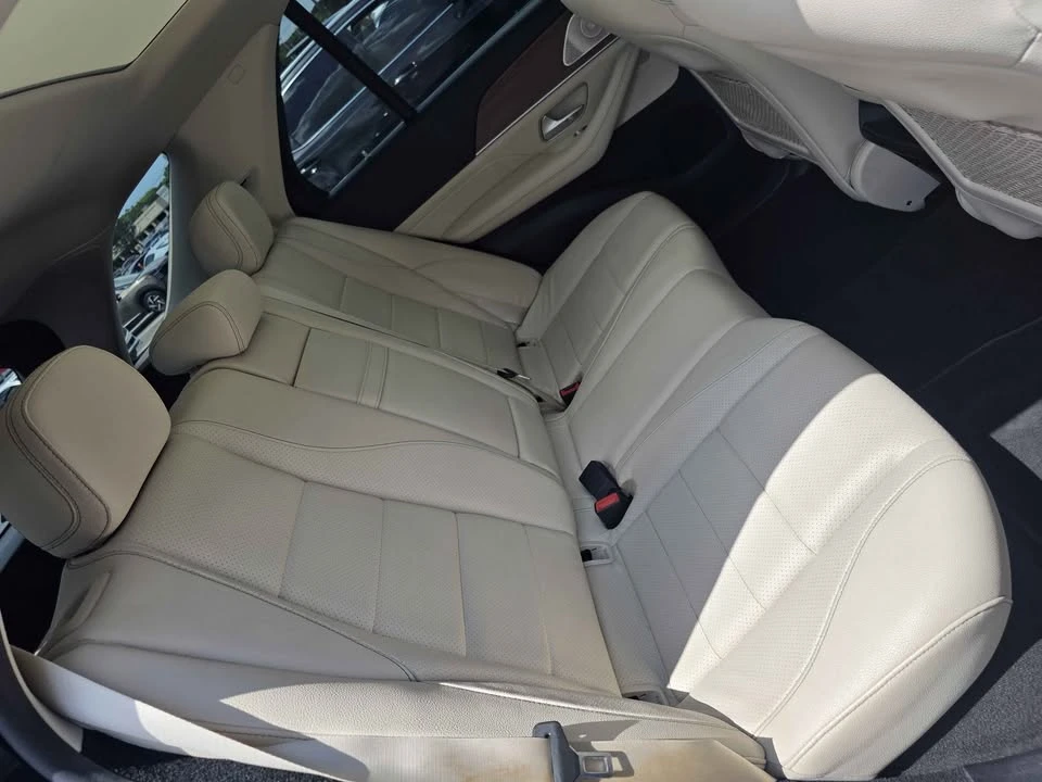 2021 Mercedes-Benz - Image 17 of 20