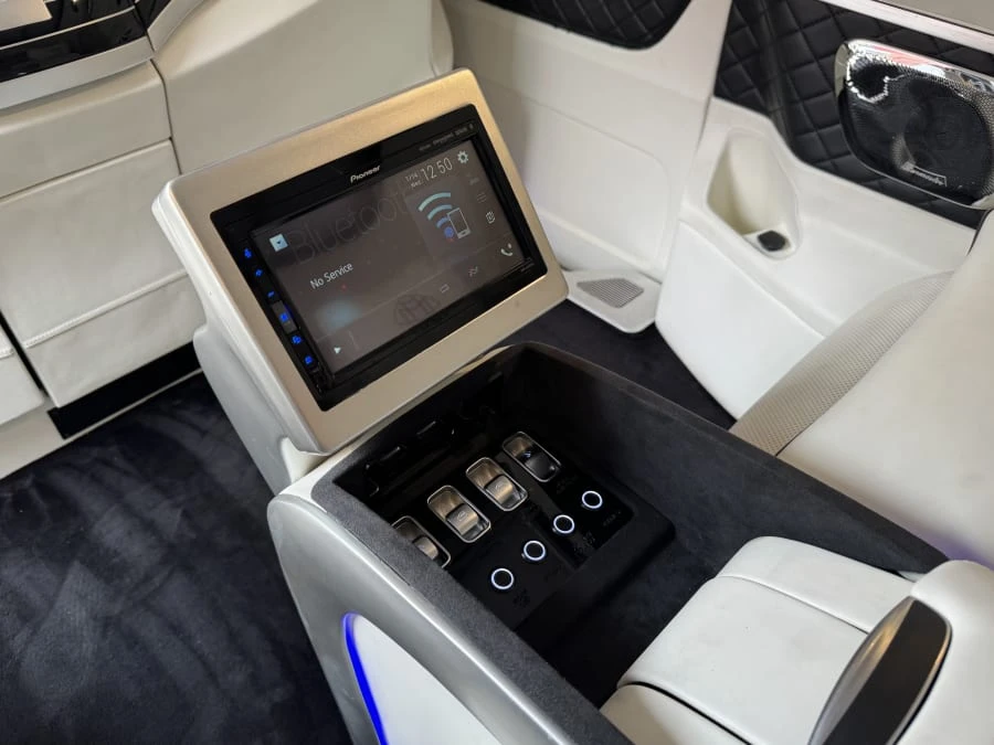 2021 Mercedes-Benz W447 V-Class/Metris - Image 13 of 18