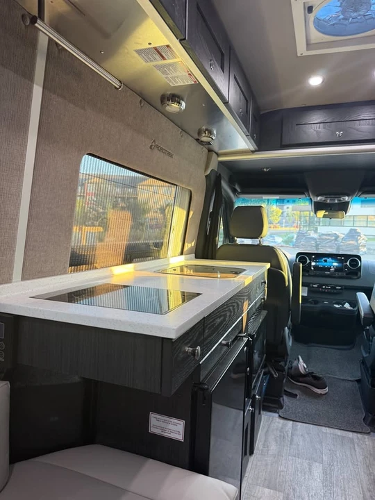 2021 Mercedes-Benz VS30 Sprinter - Image 10 of 19