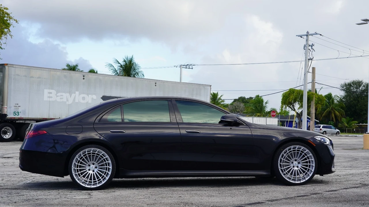 2021 Mercedes-Benz W223 S-Class - Image 8 of 17
