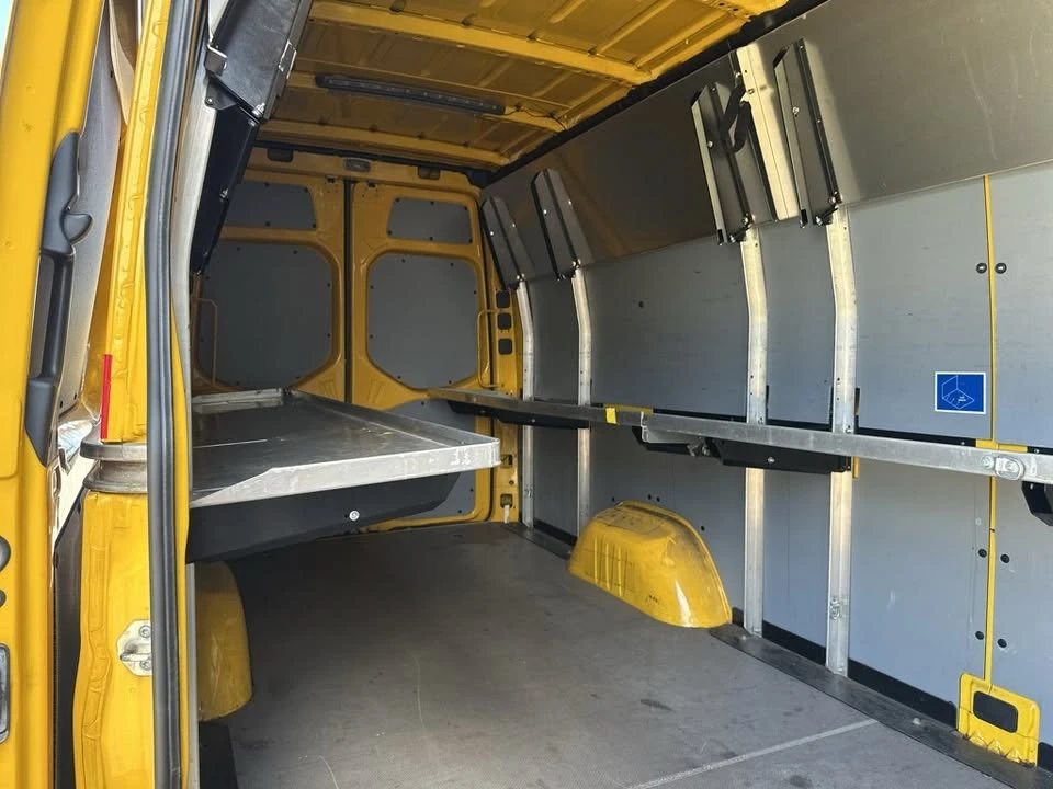 2021 Mercedes-Benz VS30 Sprinter - Image 10 of 16