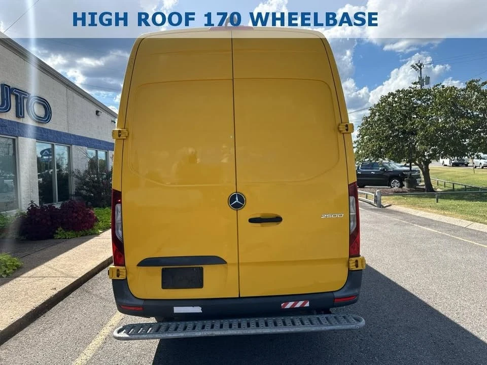 2021 Mercedes-Benz VS30 Sprinter - Image 3 of 16
