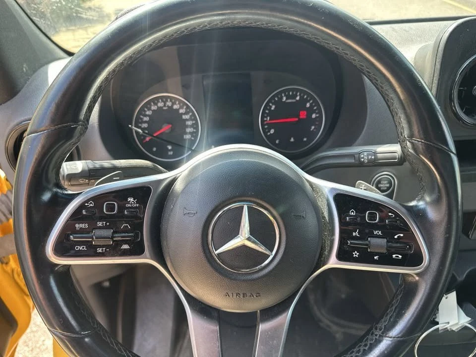 2021 Mercedes-Benz VS30 Sprinter - Image 14 of 16