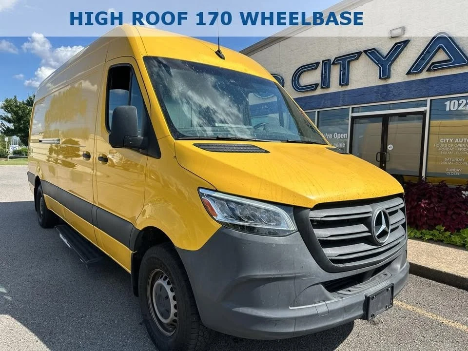 2021 Mercedes-Benz VS30 Sprinter - Image 2 of 16