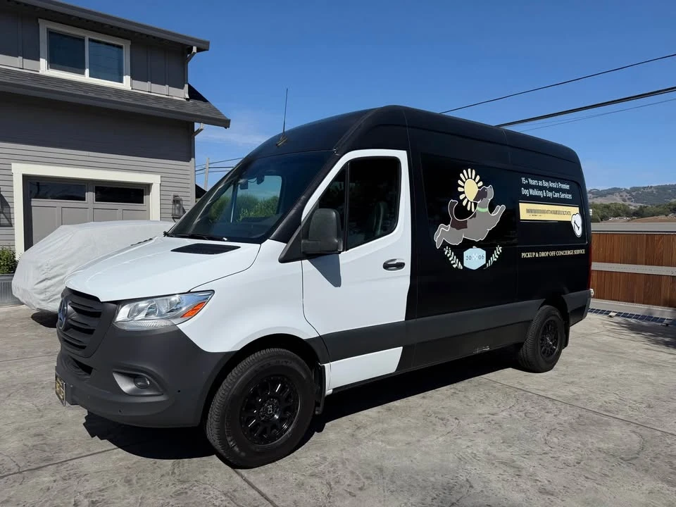 2021 Mercedes-Benz VS30 Sprinter - Image 2 of 10