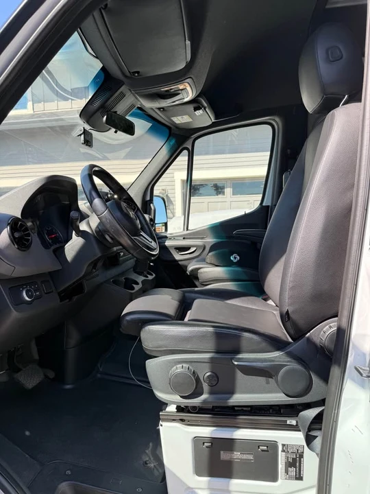 2021 Mercedes-Benz VS30 Sprinter - Image 6 of 10