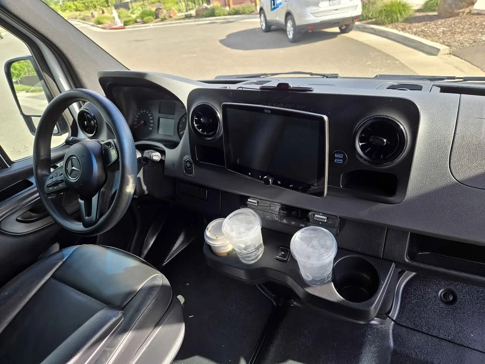 2021 Mercedes-Benz VS30 Sprinter - Image 4 of 5