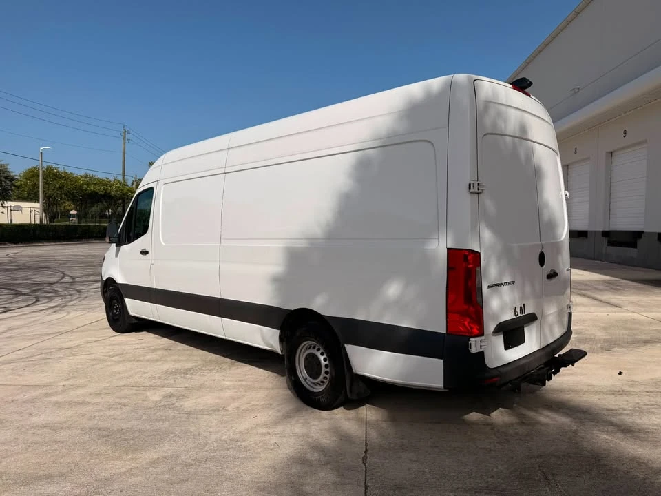 2021 Mercedes-Benz VS30 Sprinter - Image 7 of 9