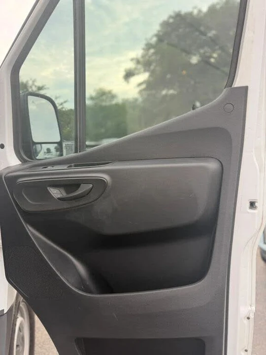 2021 Mercedes-Benz VS30 Sprinter - Image 11 of 19
