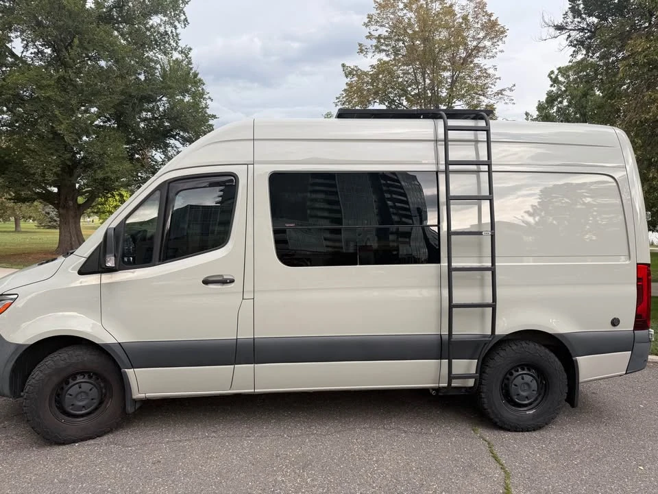 2021 Mercedes-Benz VS30 Sprinter - Image 2 of 10
