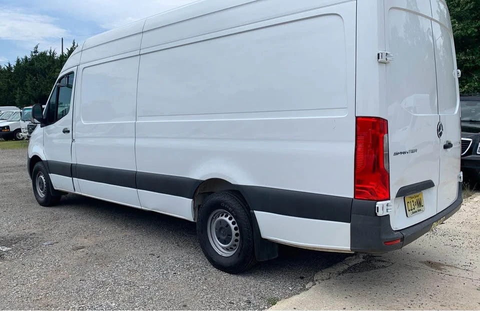 2021 Mercedes-Benz VS30 Sprinter - Image 7 of 20