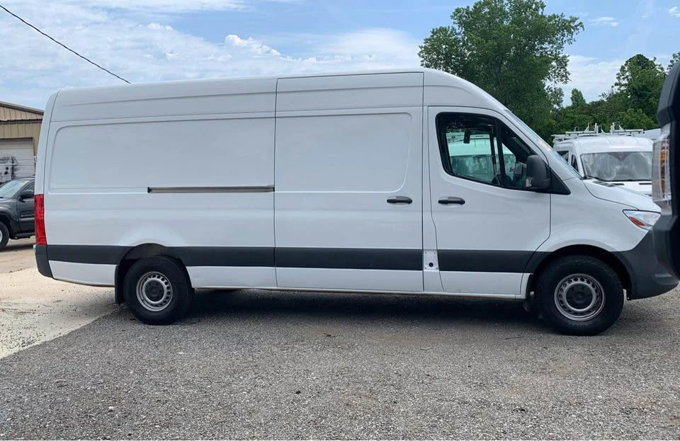 2021 Mercedes-Benz VS30 Sprinter - Image 4 of 20