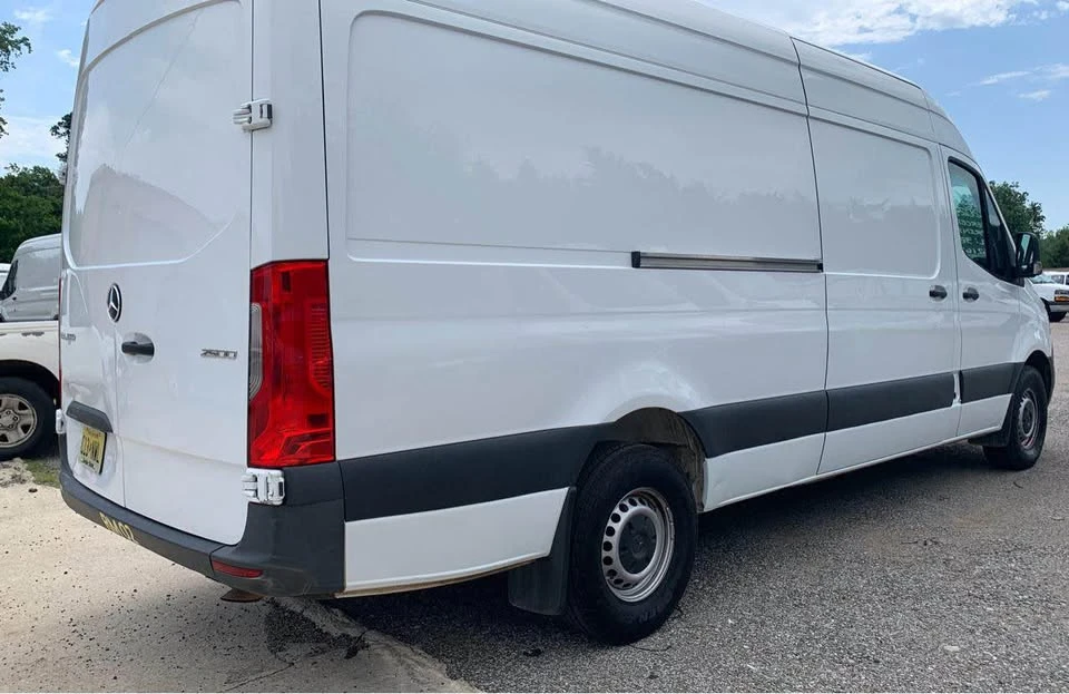 2021 Mercedes-Benz VS30 Sprinter - Image 5 of 20