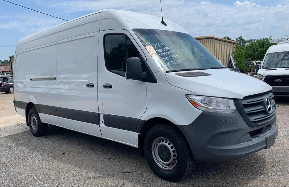 2021 Mercedes-Benz VS30 Sprinter - Image 3 of 20