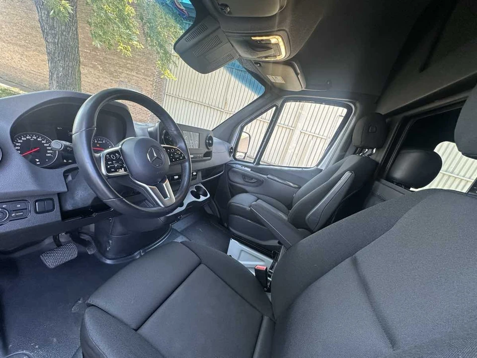 2021 Mercedes-Benz VS30 Sprinter - Image 11 of 21