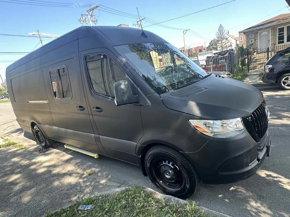 2021 Mercedes-Benz VS30 Sprinter - Image 8 of 21