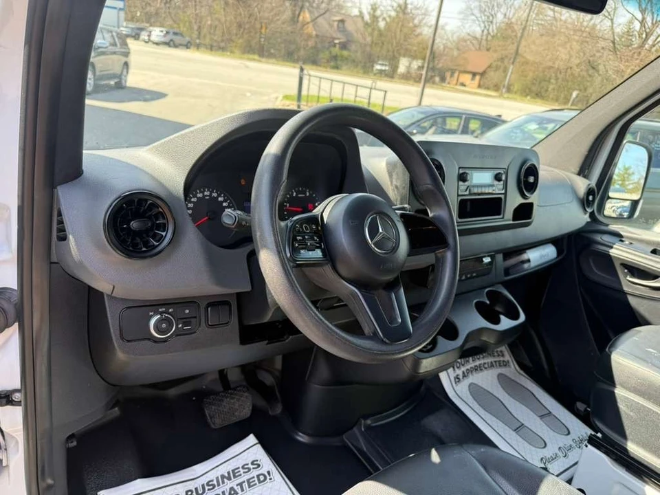 2021 Mercedes-Benz VS30 Sprinter - Image 20 of 21