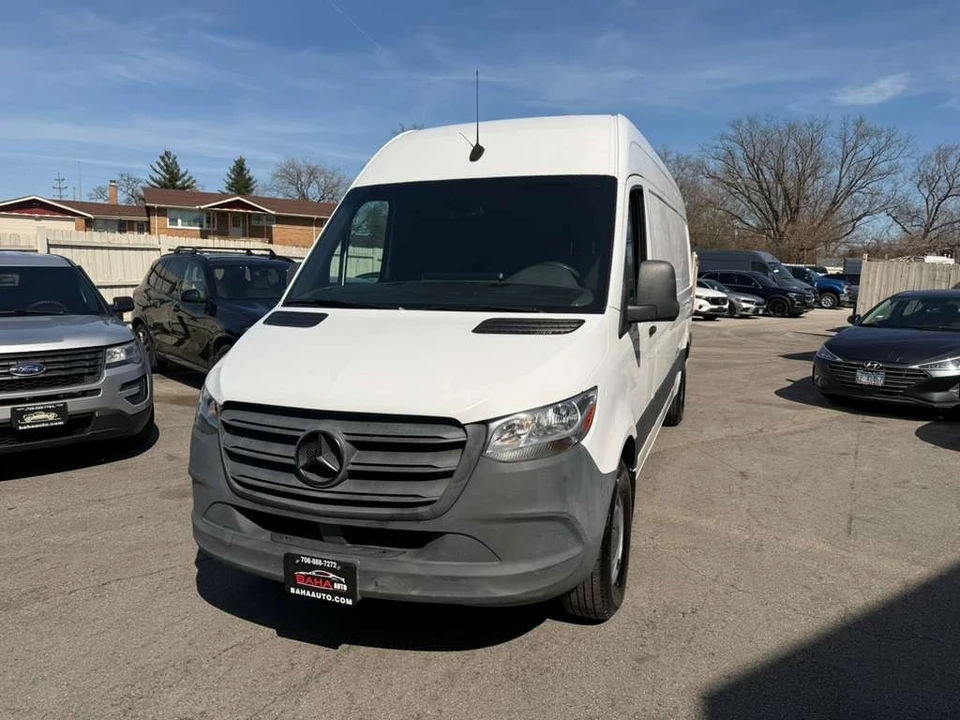2021 Mercedes-Benz VS30 Sprinter - Image 2 of 21