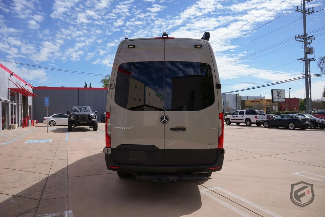 2021 Mercedes-Benz VS30 Sprinter - Image 9 of 12