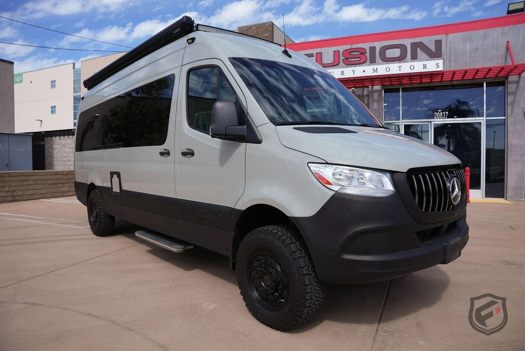 2021 Mercedes-Benz VS30 Sprinter - Image 2 of 12